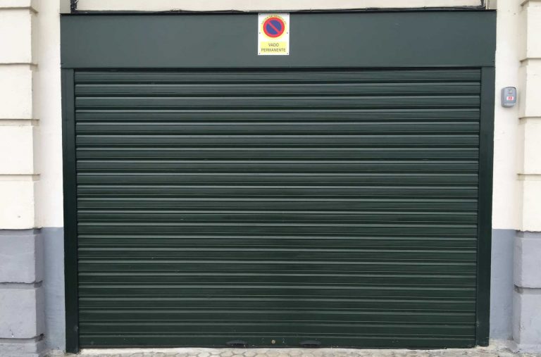 Persianas enrollables y puertas de garaje